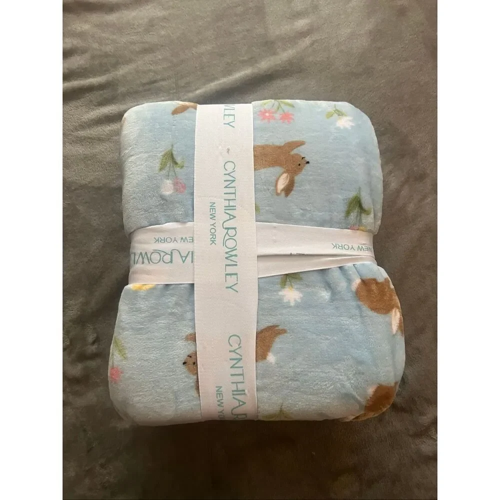 Cynthia Rowley New York Soft Plush Twin Size Easter Themed Blanket 68”x90” NEW